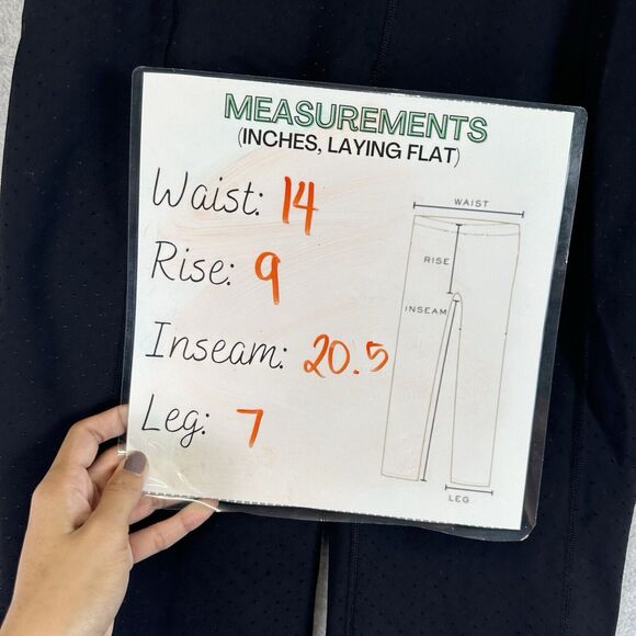 Lululemon Womens 6 Black Gather and Crow Crop Leggings Split Hem‎ Athletic Pants - Picture 5 of 8